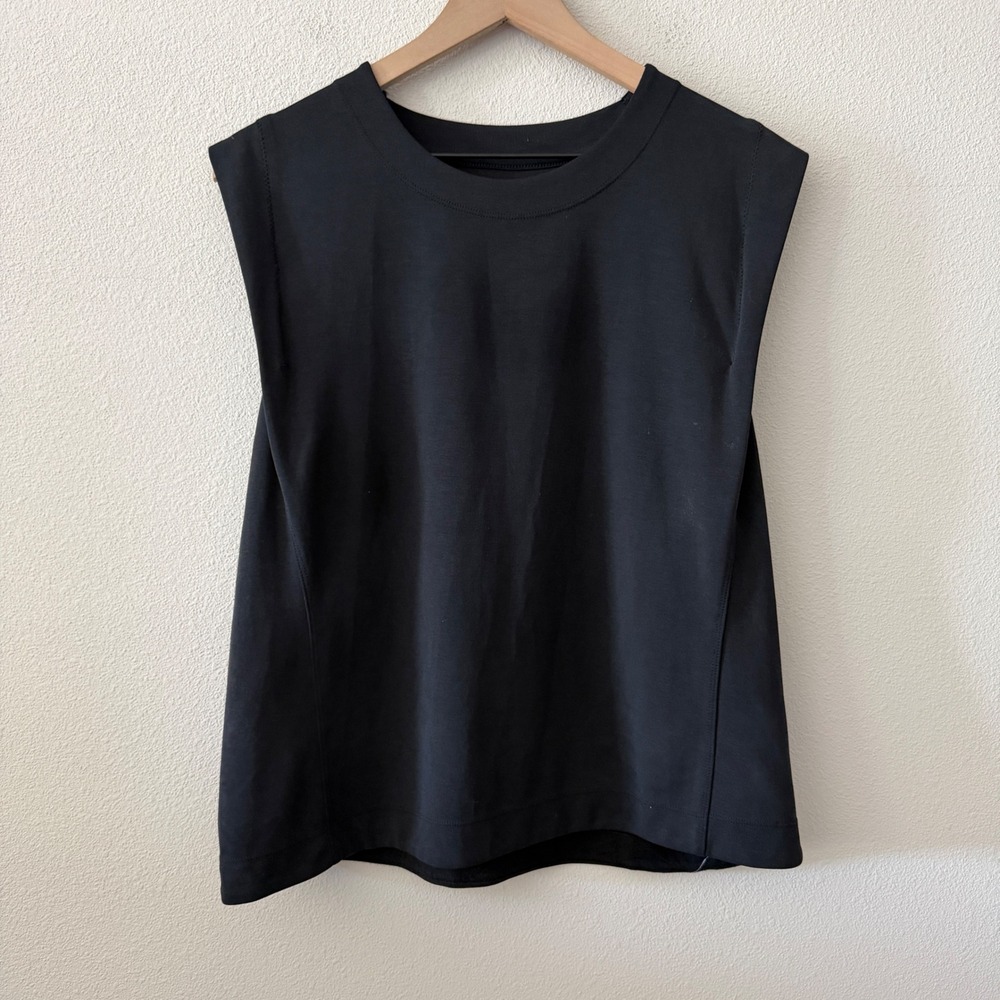 ATHLETA Womens Muscle Tank Top Athleisure Minimalist Activewear Sporty L